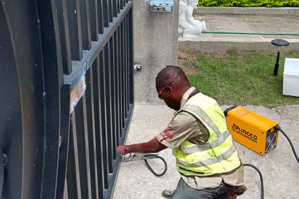  Automatic Gate Openers-Service & Repairs Repair and installtion in Jamaica | Carisol