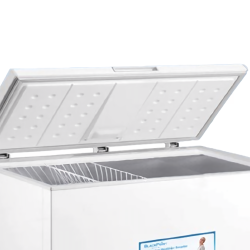 17 Cu. Ft. Chest Freezer  Blackpoint-BP17.1FZS-ICELAND